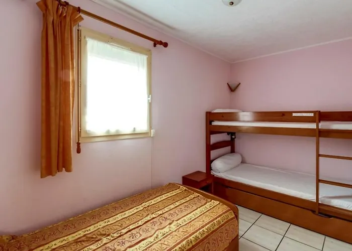 T3 Lumineux Avec Jardin, 6 Pers., Wi-fi, Parking, Animaux Admis - Fr-1-402-1 *