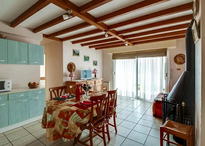 Lägenhet T3 Lumineux Avec Jardin, 6 Pers., Wi-fi, Parking, Animaux Admis - Fr-1-402-1 *